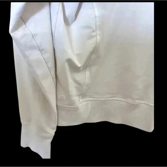 SOLD - LULULEMON WHITE HOODED SCUBA SWEATSHIRT - Picture 4 of 4